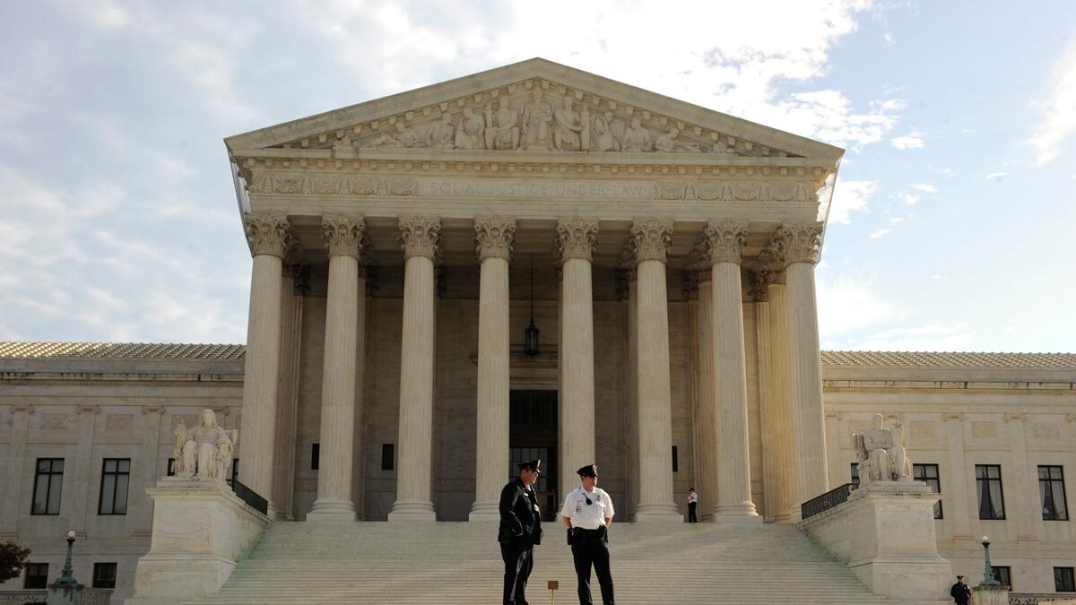 articles/2011/11/15/supreme-court-s-obamacare-ruling-will-politicize-judicial-process/supreme-court-obamacare-ackerman_znfans