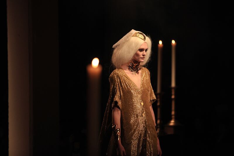 galleries/2014/02/11/thom-browne-s-holy-runway-at-new-york-fashion-week-2014-photos/thombrowne-gal-10_krcxfj