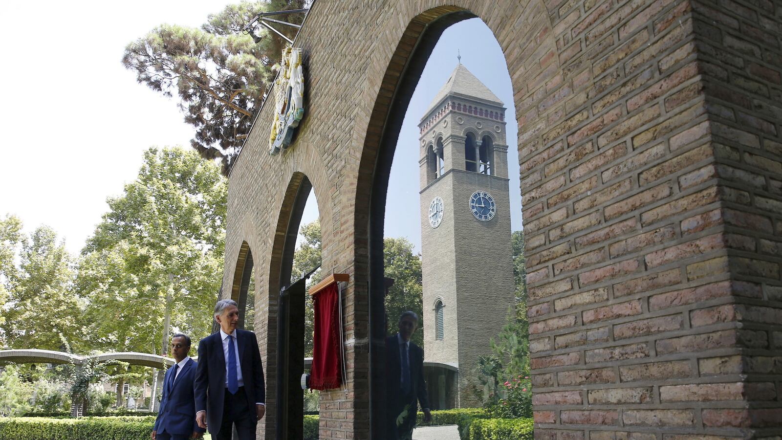 cheats/2015/08/23/uk-reopens-iran-embassy/150823-iran-cheat_c0hzcg