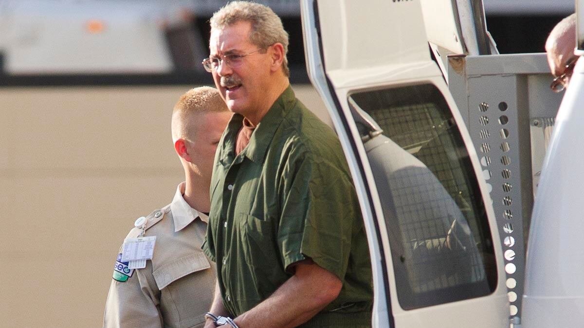 cheats/2012/06/14/stanford-sentenced-to-110-years/allen-stanford-sentenced-110-years-fraud-cheat_flvet1