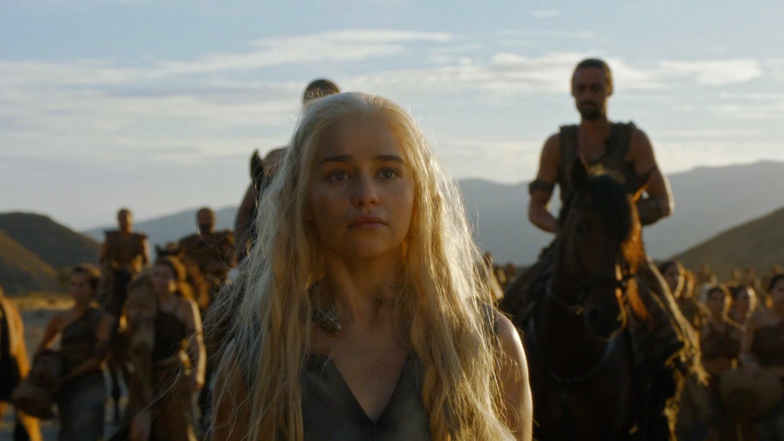 articles/2016/04/12/watch-clips-from-game-of-thrones-season-six/160412-sayed-game-of-thrones-clips_jdn6py