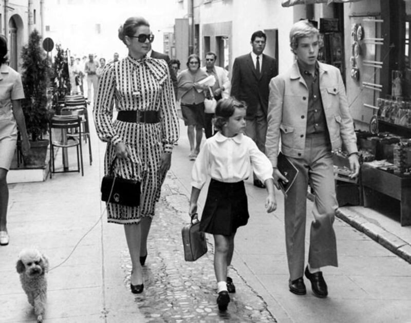 galleries/2009/12/11/grace-kelly/grace-kelly-3_ynijc1