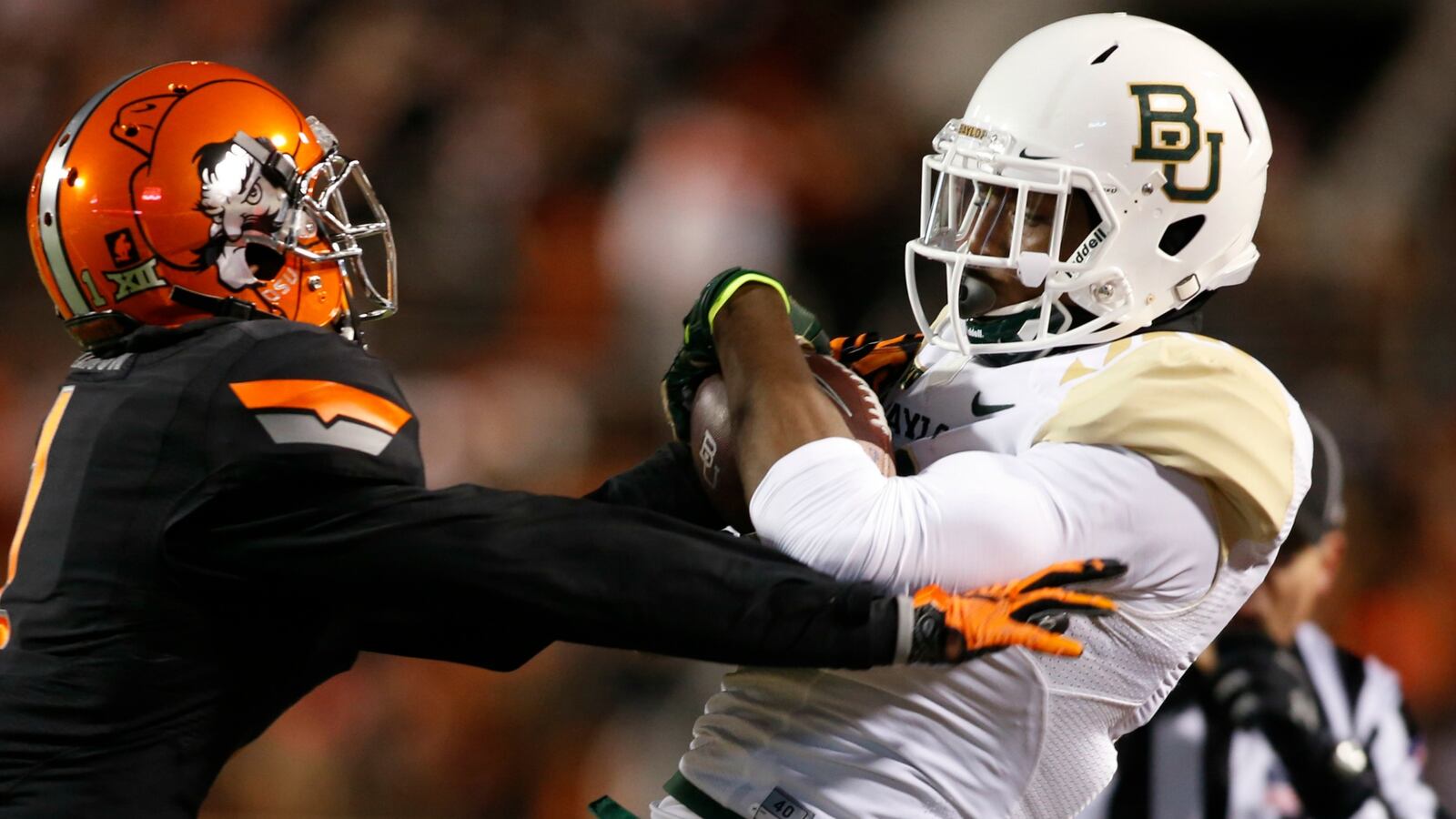 cheats/2016/08/19/video-baylor-football-player-abused-dog/160819-ish-zamora-baylor-cheat_fkmrew