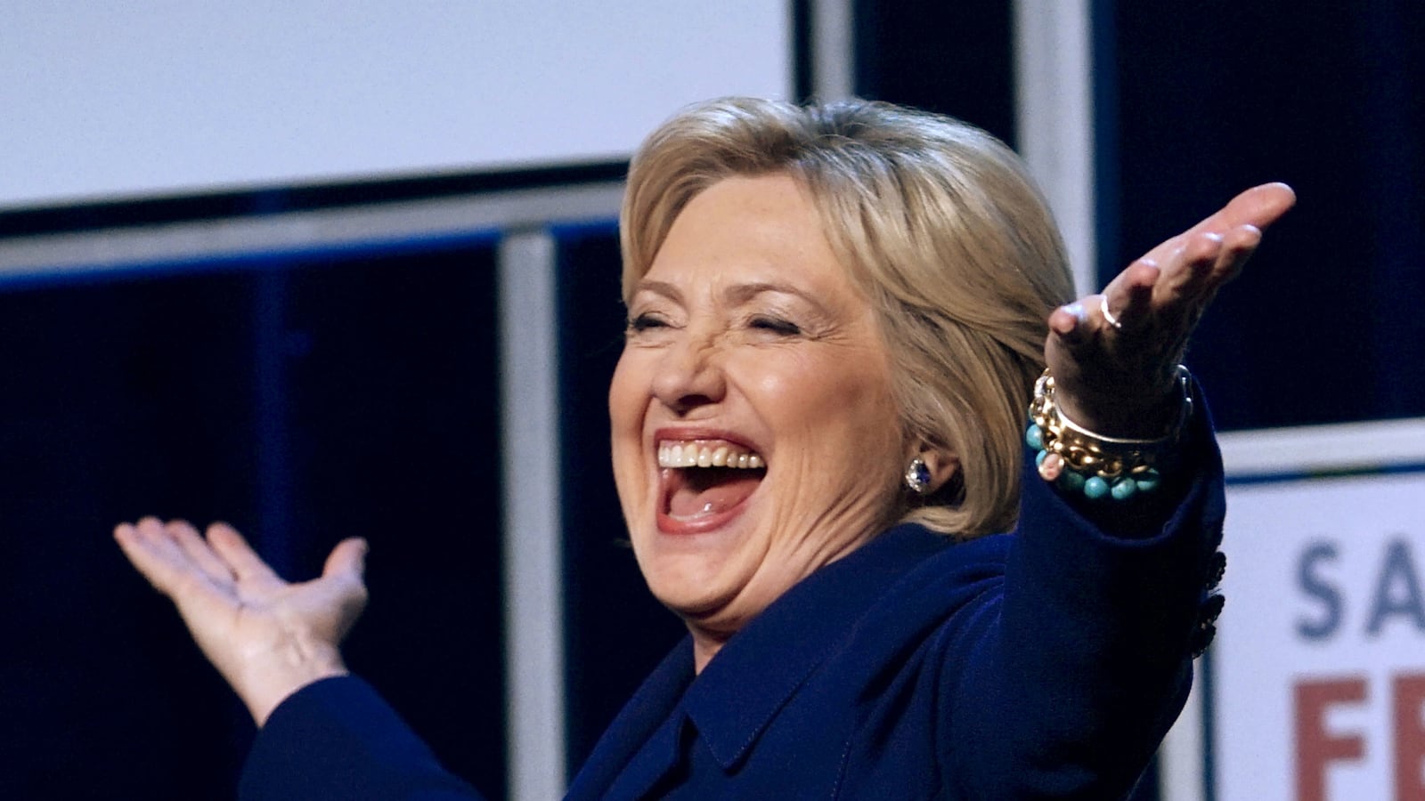 cheats/2016/02/20/hillary-clinton-wins-nevada-caucus/160217-hillary-superdelegates-boost-cheat_b5zqp2