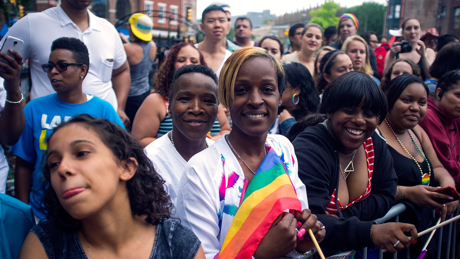 articles/2015/06/28/watching-pride-as-a-former-evangelical/150628-nyc_pride_06_j1kqi4