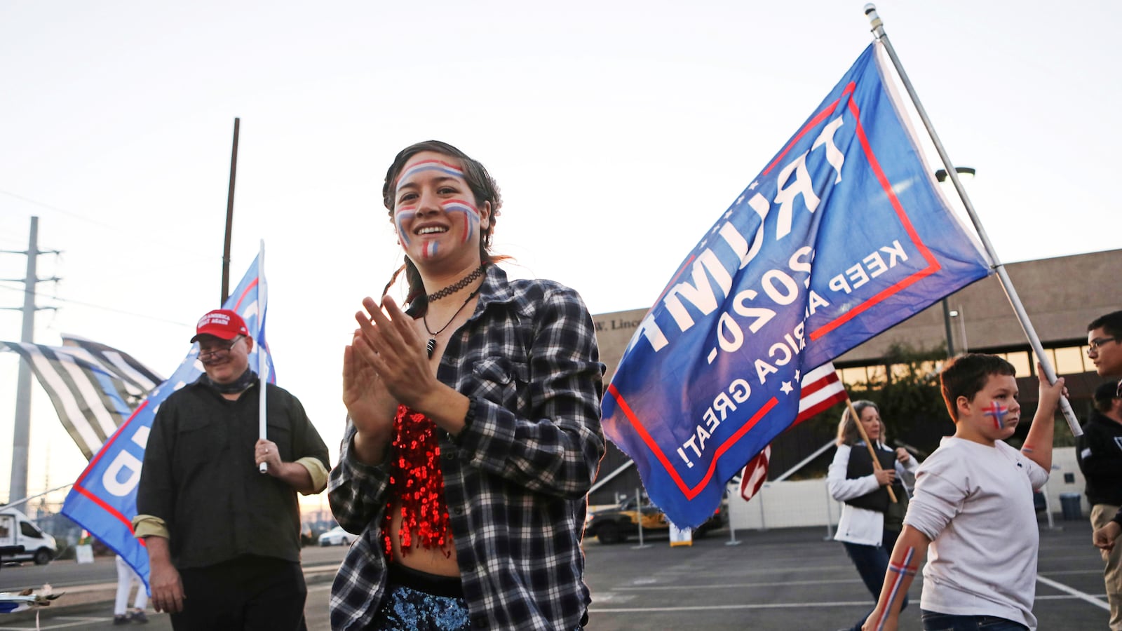 2020-11-10T014046Z_2035714498_RC200K9ZFOSL_RTRMADP_3_USA-ELECTION_sk040b