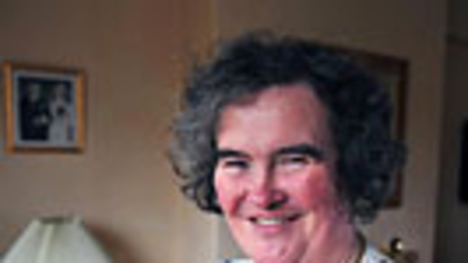 articles/2009/04/20/the-beauty-of-susan-boyle/brown-susan-boyle-174_vrqm79