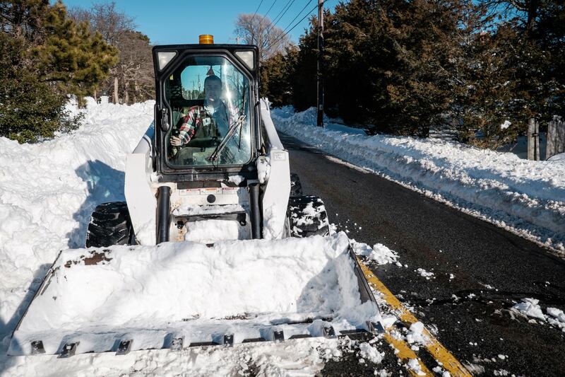 galleries/2015/01/29/winter-storm-batters-cape-cod-photos/150129-joiner-snow5_na5nmp
