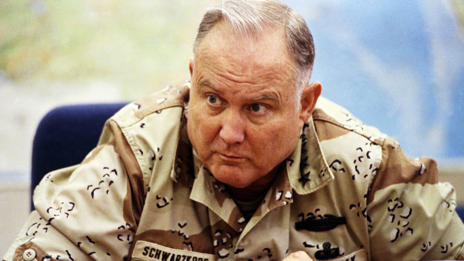 articles/2015/10/17/general-schwarzkopf-s-unforgettable-life-lessons/151016-lee-schwarzkopf-tease_uu5rpp