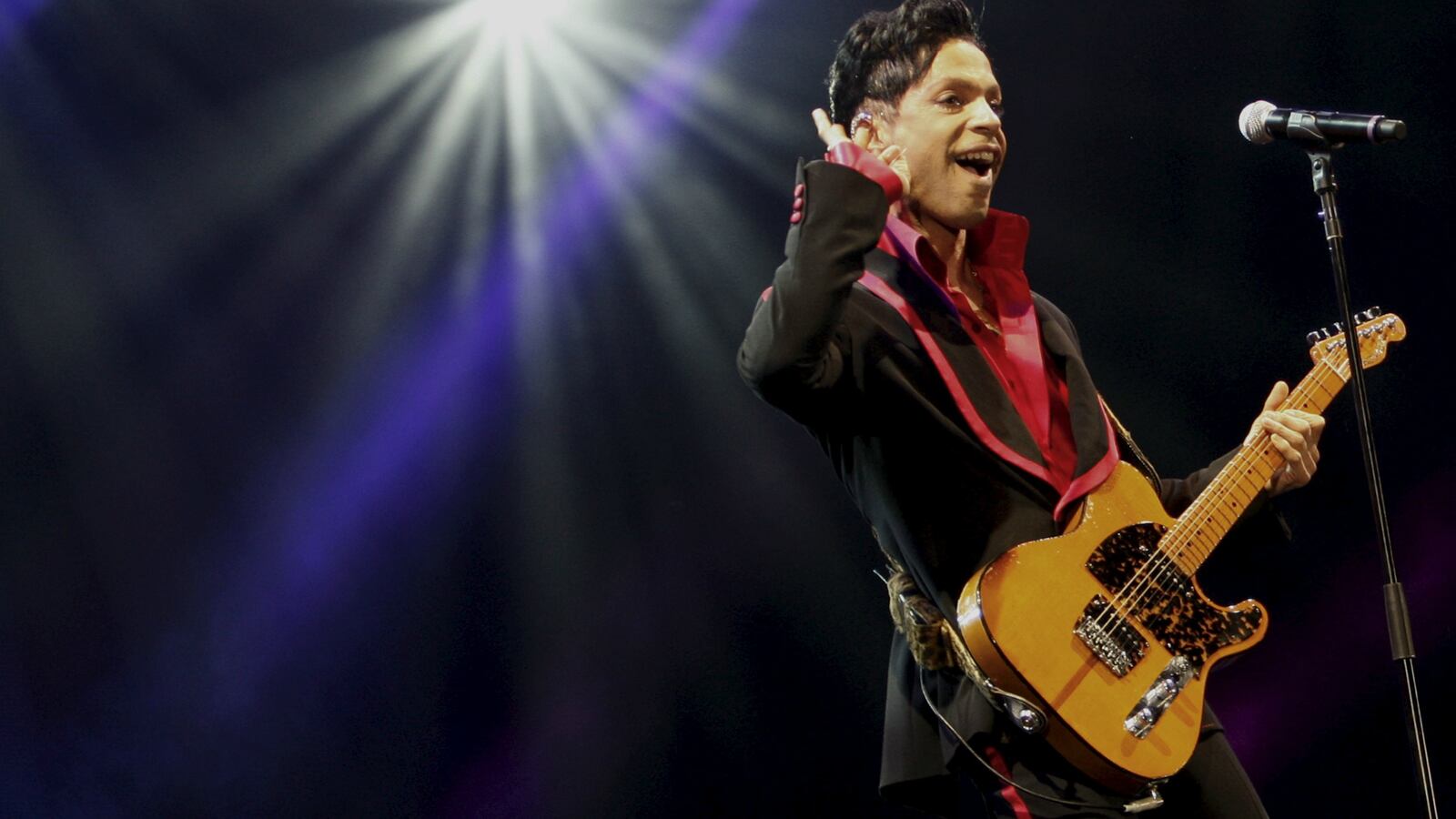 170708-prince-music-videos-released-cheat_v476wu