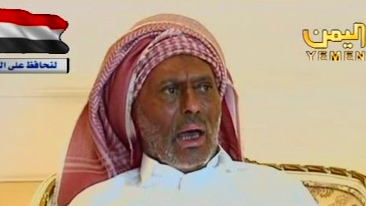 cheats/2011/08/09/yemeni-president-to-return/yemen-president-saleh-injured-cheat_vla4mv