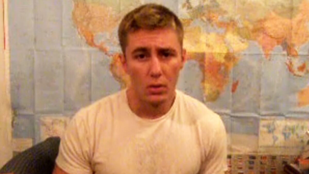 cheats/2011/09/20/soldier-comes-out-on-youtube/110920-youtube-gaysoldier1200_t8zu4u