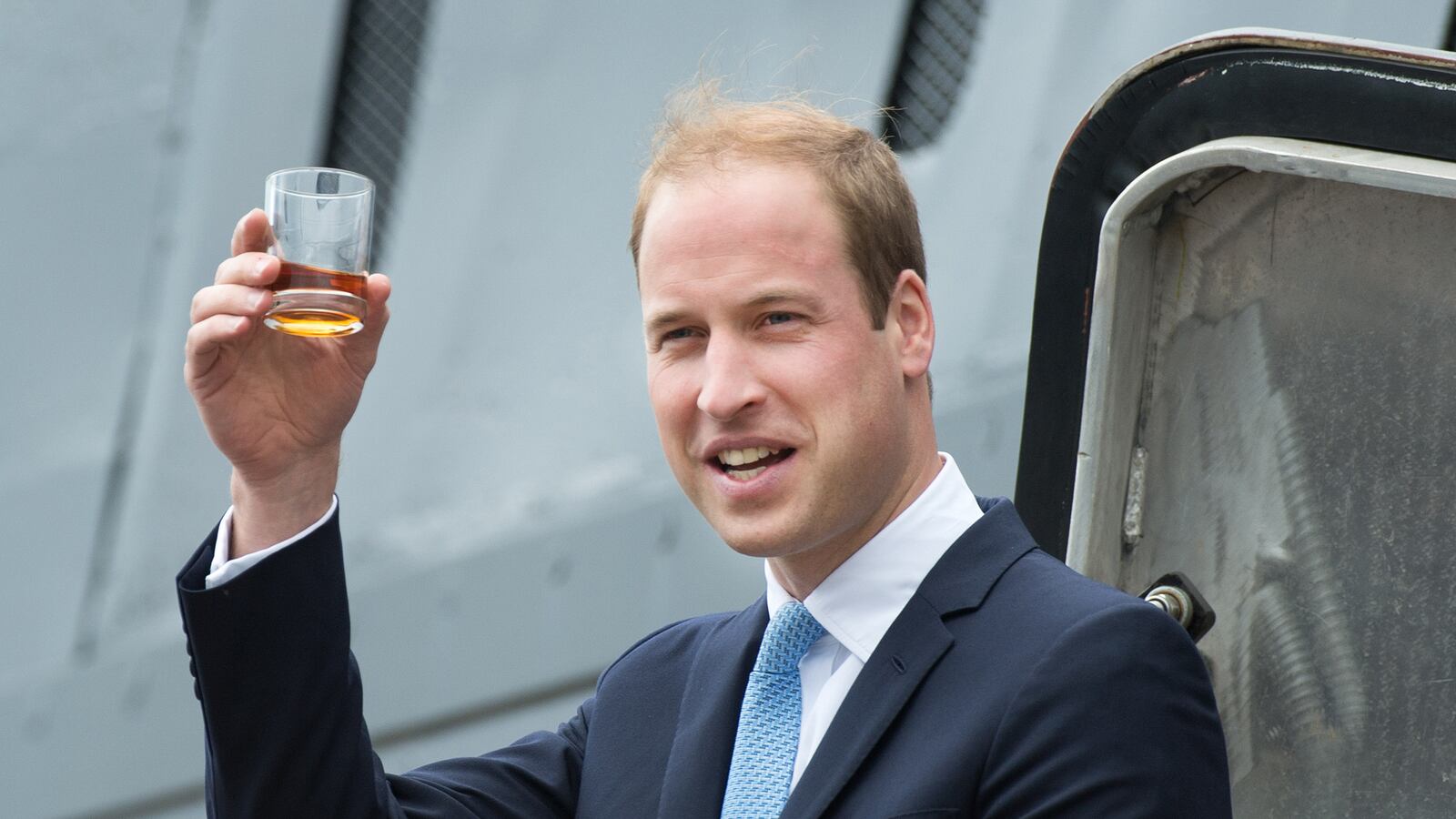 articles/2014/05/12/william-has-a-tipple-in-the-line-of-duty/140512-william-submarine-sykes-tease_haiaf4