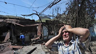 cheats/2010/06/14/ethnic-violence-upends-kyrgyzstan/kyrgyzstan-chaos_gtsw6p