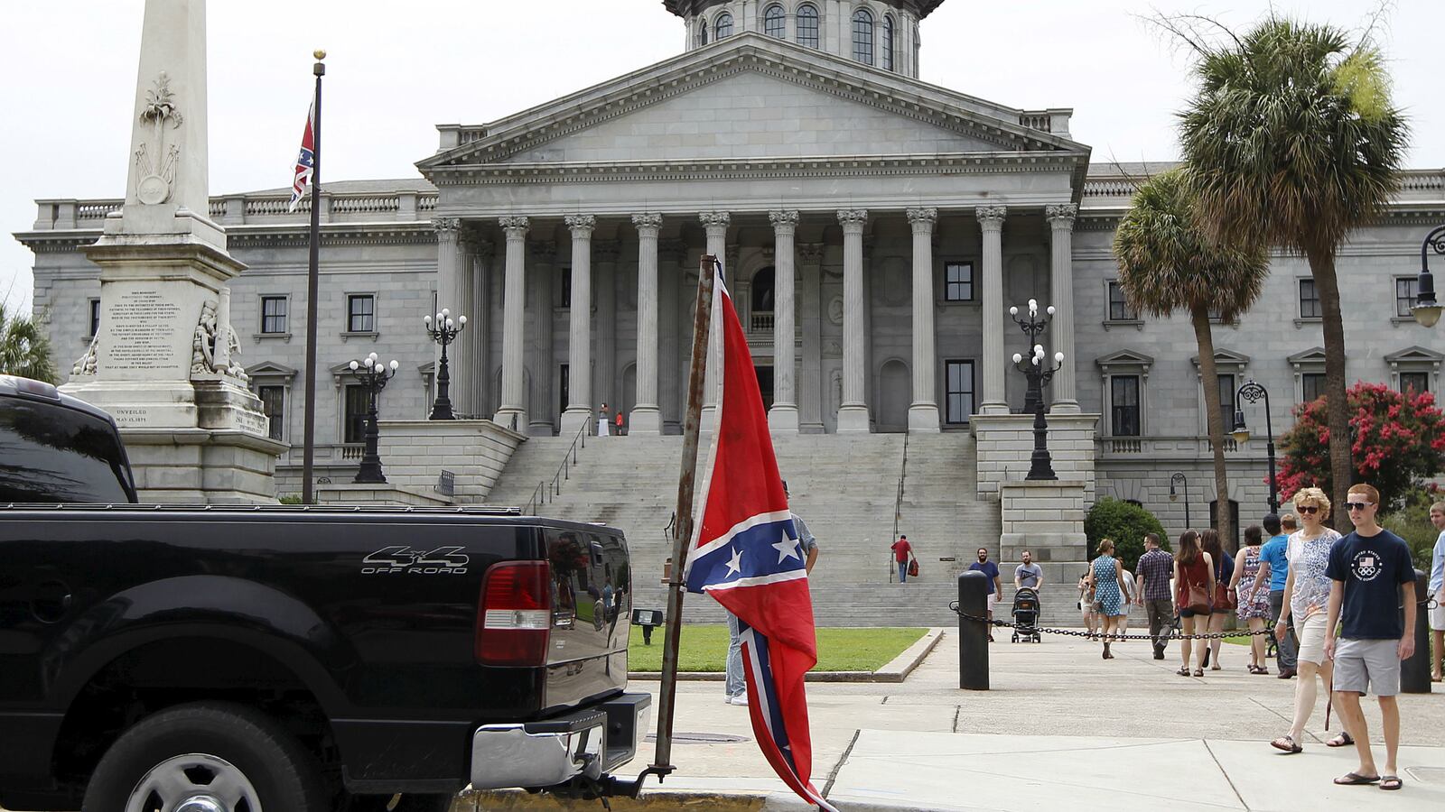 cheats/2015/07/08/s-c-house-to-decide-flag-s-fate/150707-flag-cheat_qcpsct