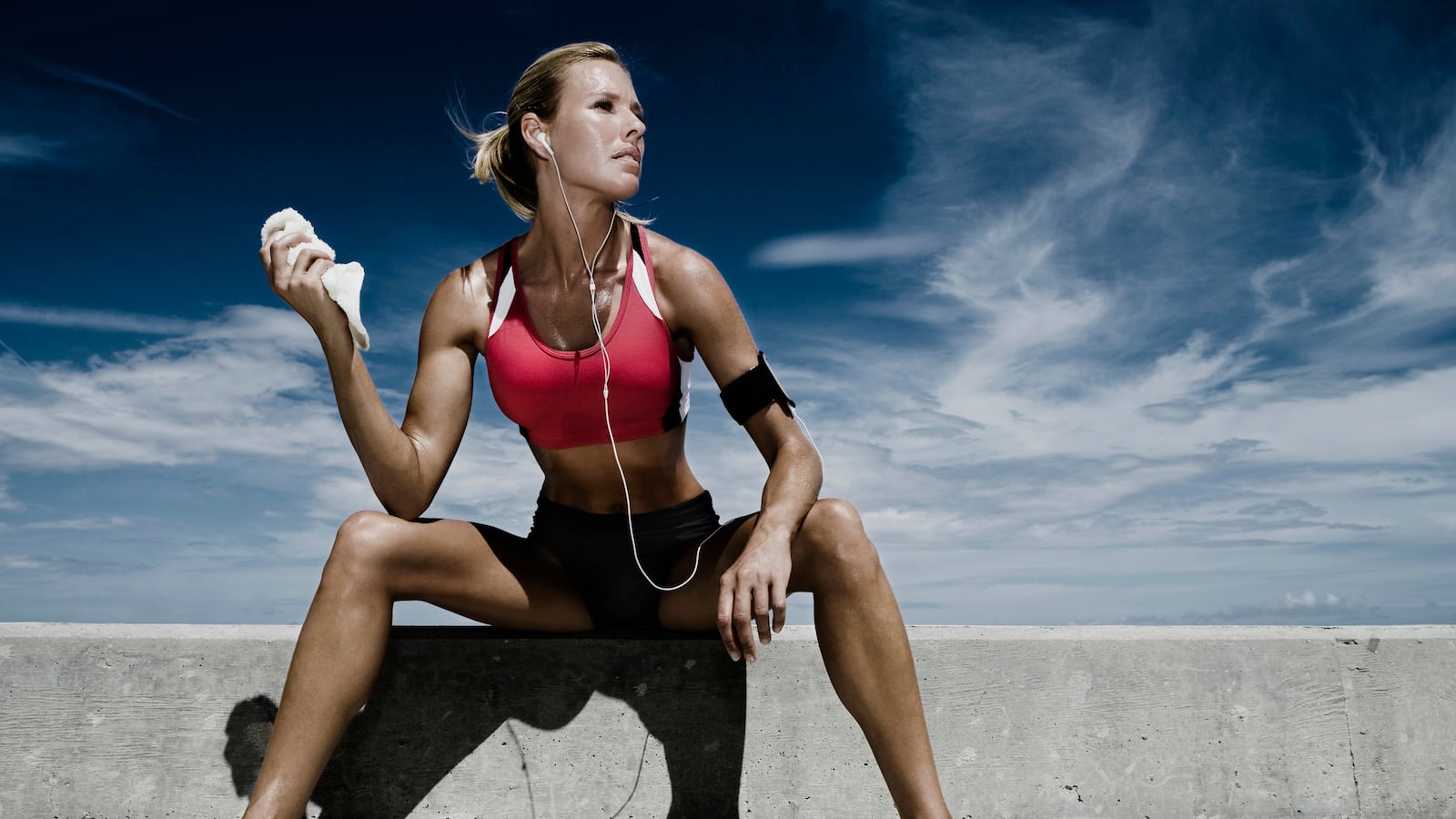 articles/2014/09/13/4-science-backed-ways-to-motivate-yourself-to-work-out/140912-dailyburn-tease_irqpu1