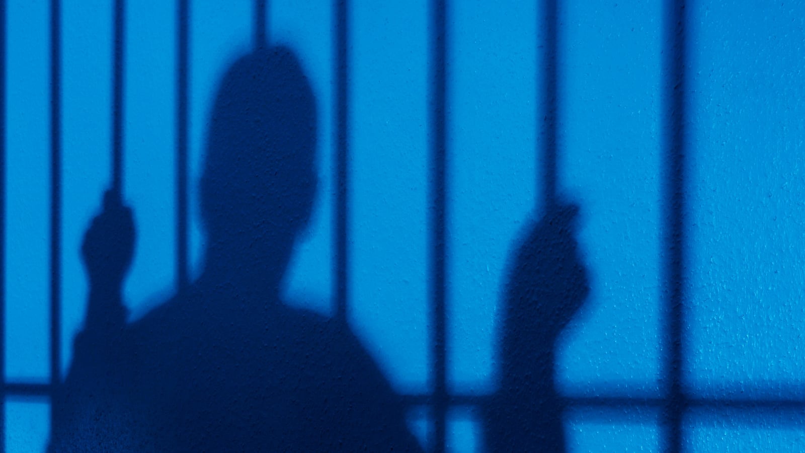 articles/2014/12/16/how-the-u-s-justice-system-screws-prisoners-with-disabilities/141215-picciuto-prison-tease_d703wq