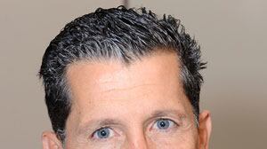 cheats/2010/03/23/stefano-tonchi-to-head-w-magazine/tonchi_cyjwfq