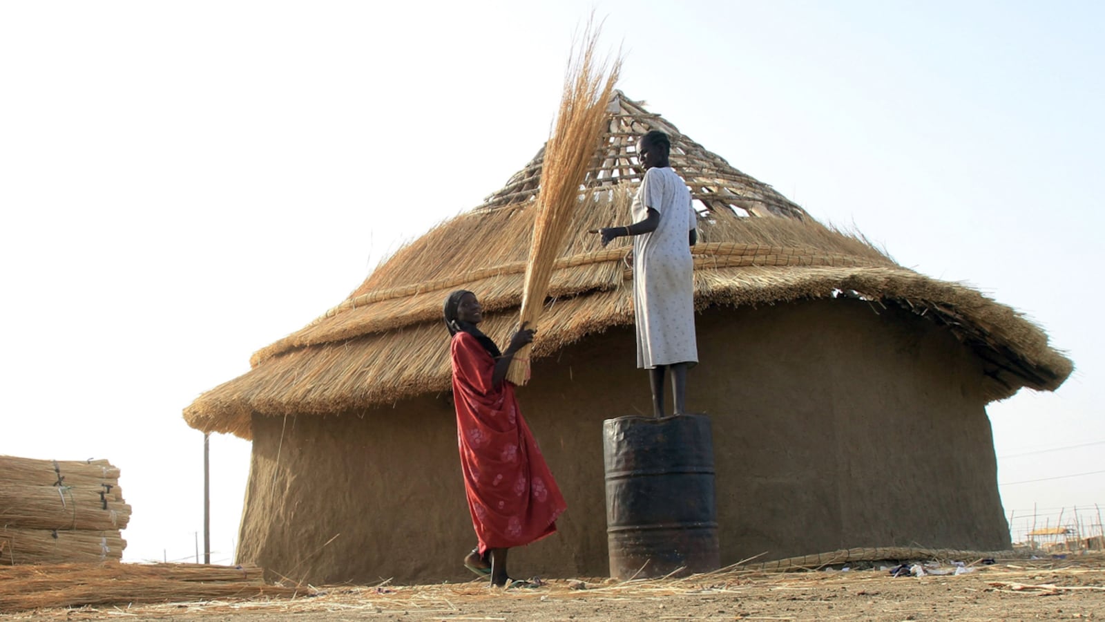 articles/2012/09/24/design-and-urban-planning-direly-needs-womens-input-says-a-cgi-panel/women-building-design-cgi-strochlic-tease_hhjs4q