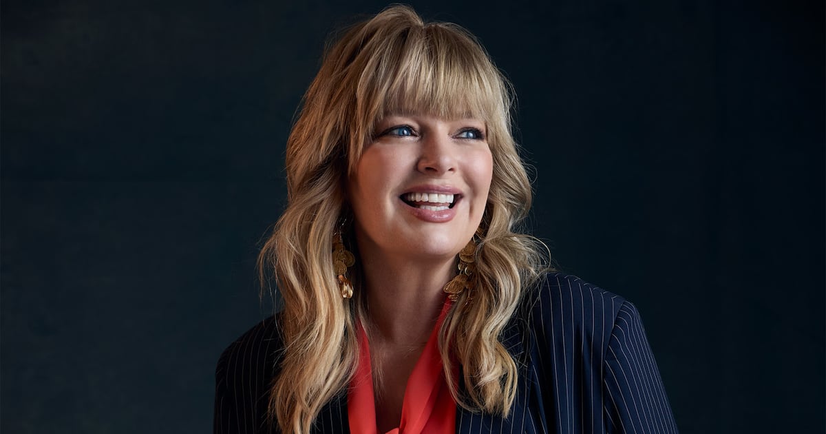 'Happy's Place': Melissa Peterman Is Back With Reba, Where She Belongs