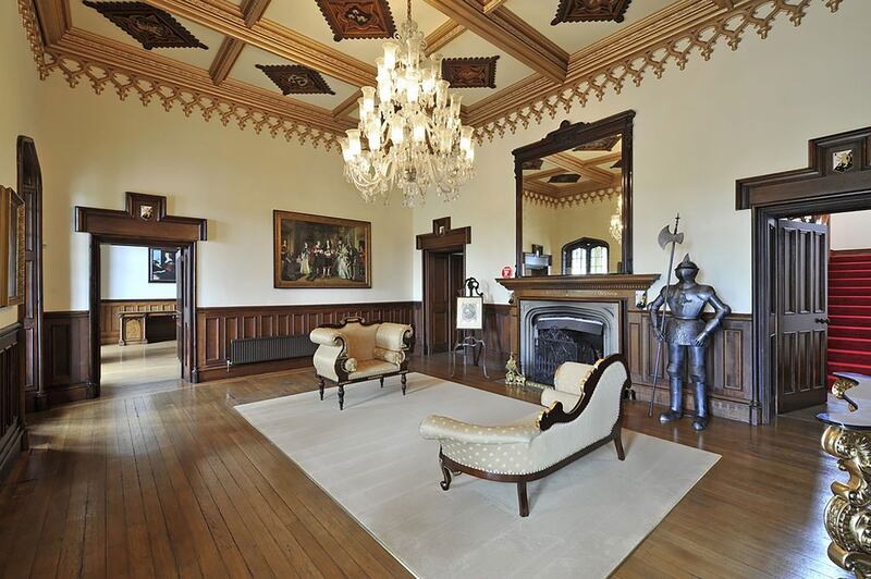 190917-mcnearney-omg-i-want-to-rent-this-house-welsh-castle-03_ldsfi9