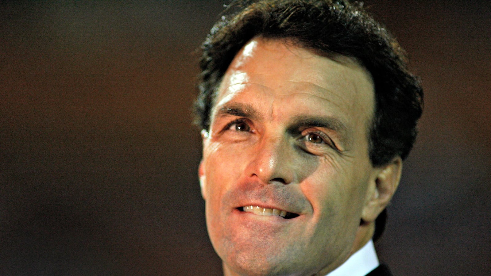 cheats/2015/11/18/ex-nfl-star-s-parents-die-together/151118-flutie-cheat_ze0skj