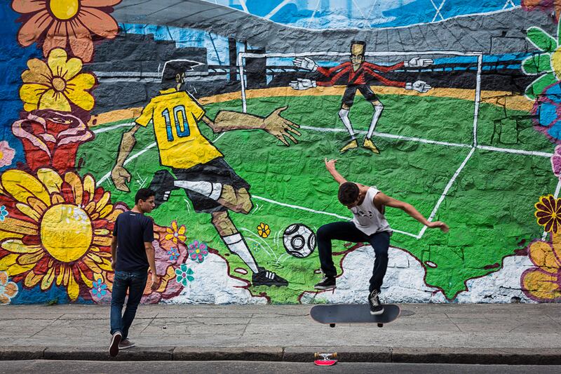 galleries/2014/06/06/goooaaal-soccer-obsession-around-brazil-photos/140606-brazil-soccer4_qmwrot