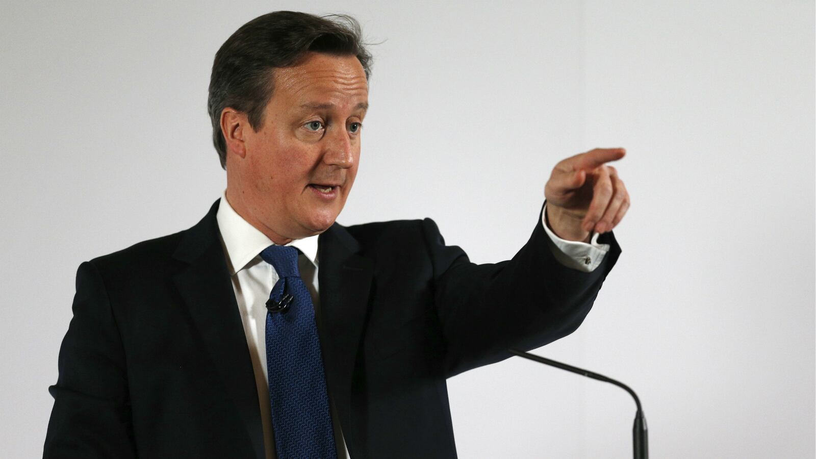 cheats/2015/05/08/cameron-poised-to-win-uk-election/150126-cameron-cheat_dwwscx