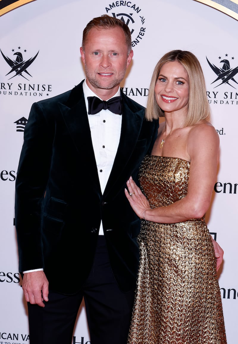 Valeri Bure (L) and Candace Cameron Bure