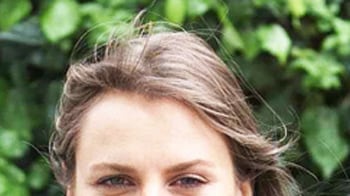 cheats/2011/02/21/lara-logans-assault-detailed-in-london-times/logan_w49chn