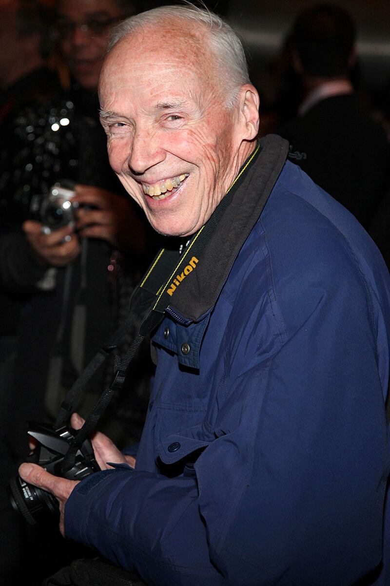 galleries/2016/12/31/the-iconic-celebrities-we-lost-in-2016-carrie-fisher-david-bowie-prince-muhammad-ali-and-more/161205-celeb-death-08-embed-Bill-Cunningham_pcovk6