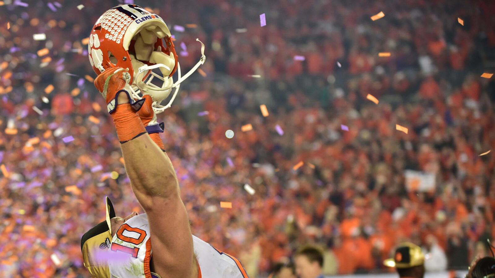 cheats/2017/01/10/clemson-wins-national-championship/170110-clemson-victory_ybxcta