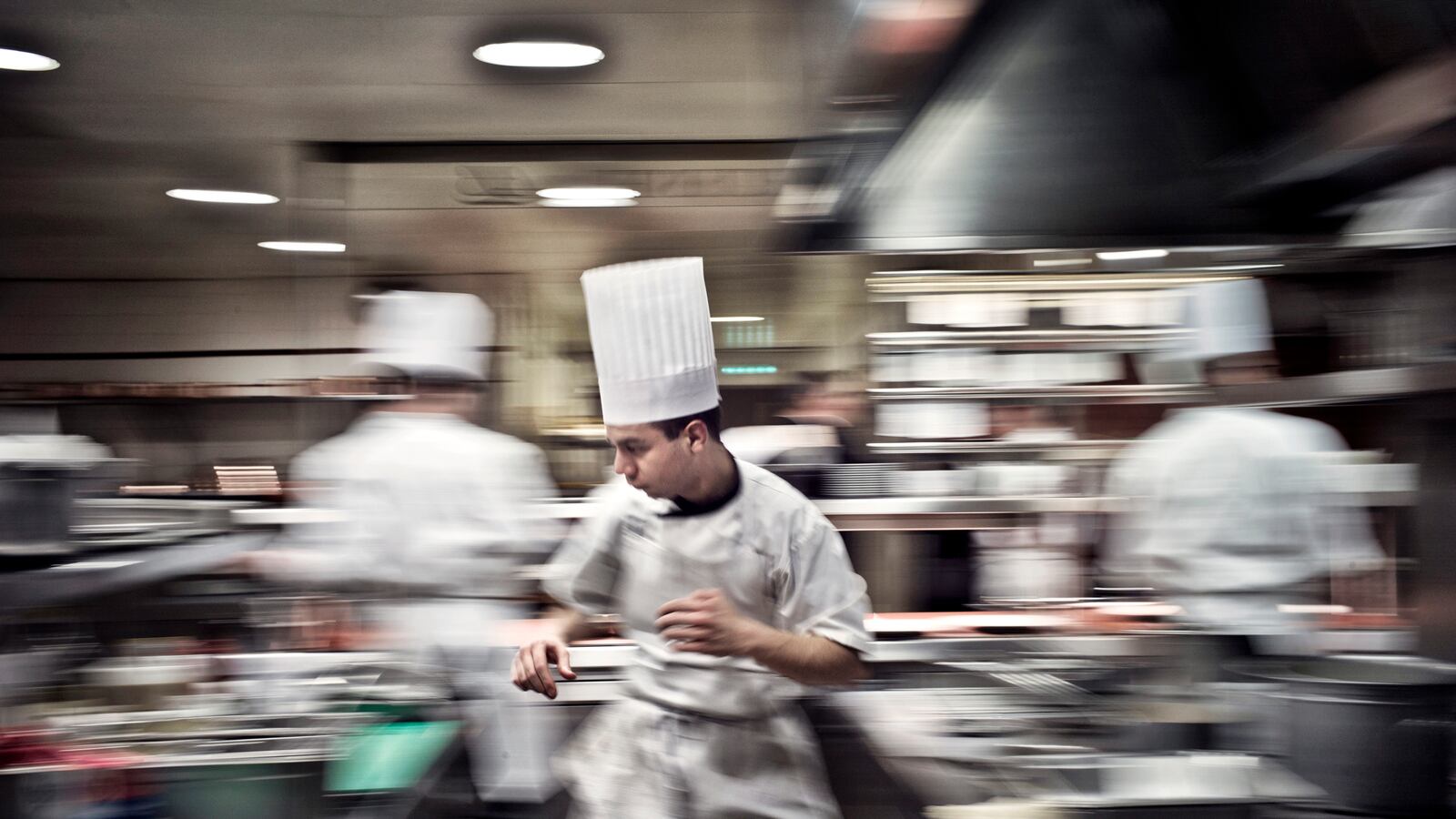 articles/2014/05/08/do-michelin-stars-still-matter/140507-michelin-presser-tease_aykwad