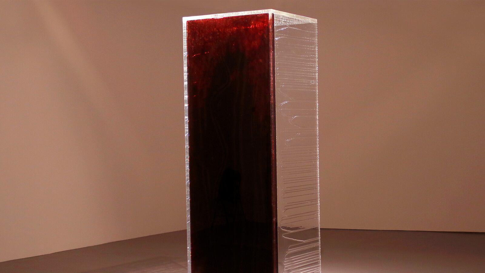 articles/2015/06/24/the-artist-with-gay-blood-on-his-hands/150623-jones-blood-artist-tease_moy2mx