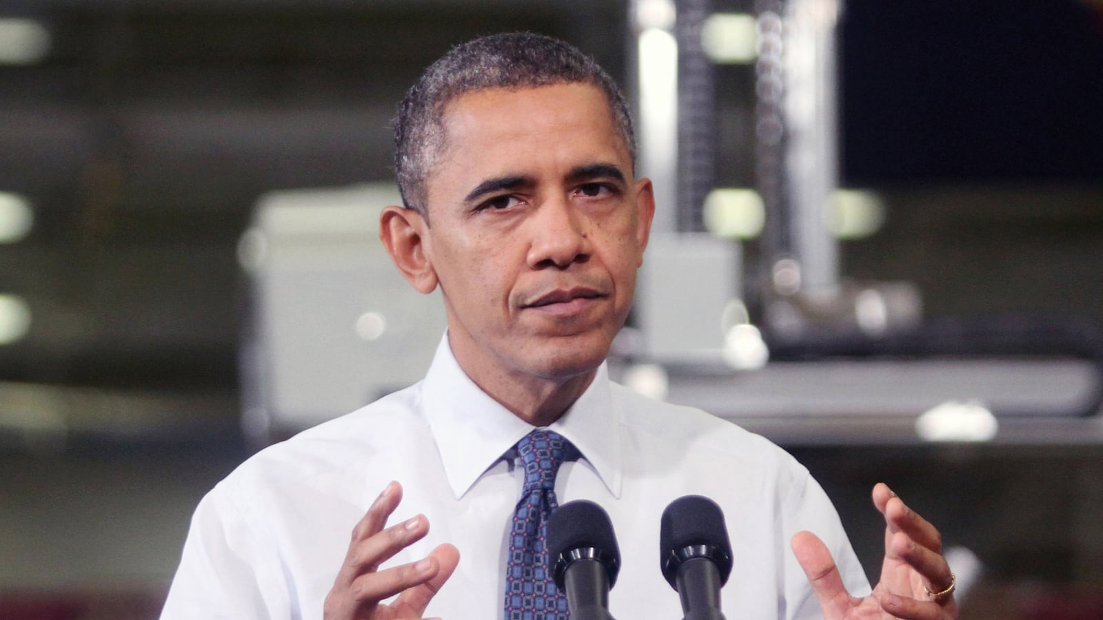 articles/2012/12/03/barack-obama-s-hashtag-army-lobbying-congress-on-fiscal-cliff/obama-campaign-twitter-use-kurtz-tease_my7wjt