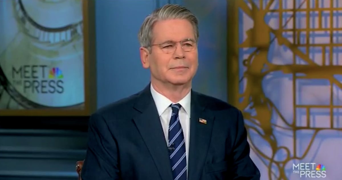 Trump Goon Signals Military Could Be Used for Arctic Prize