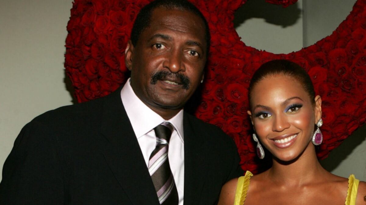 cheats/2013/07/06/beyonce-s-dad-gets-hitched/C-_fakepath_120706-matthew-knowles-cheat_hkf1w7