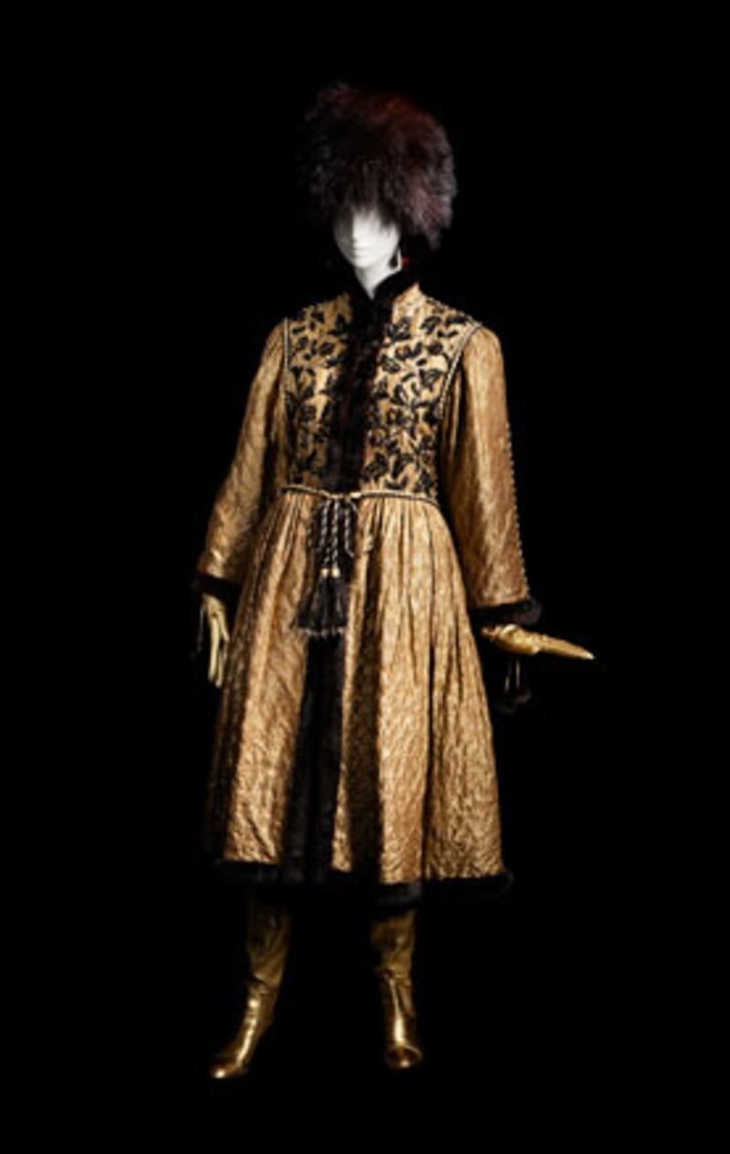 galleries/2010/03/24/yves-saint-laurent/murphy-ysl---9_hfh5zb