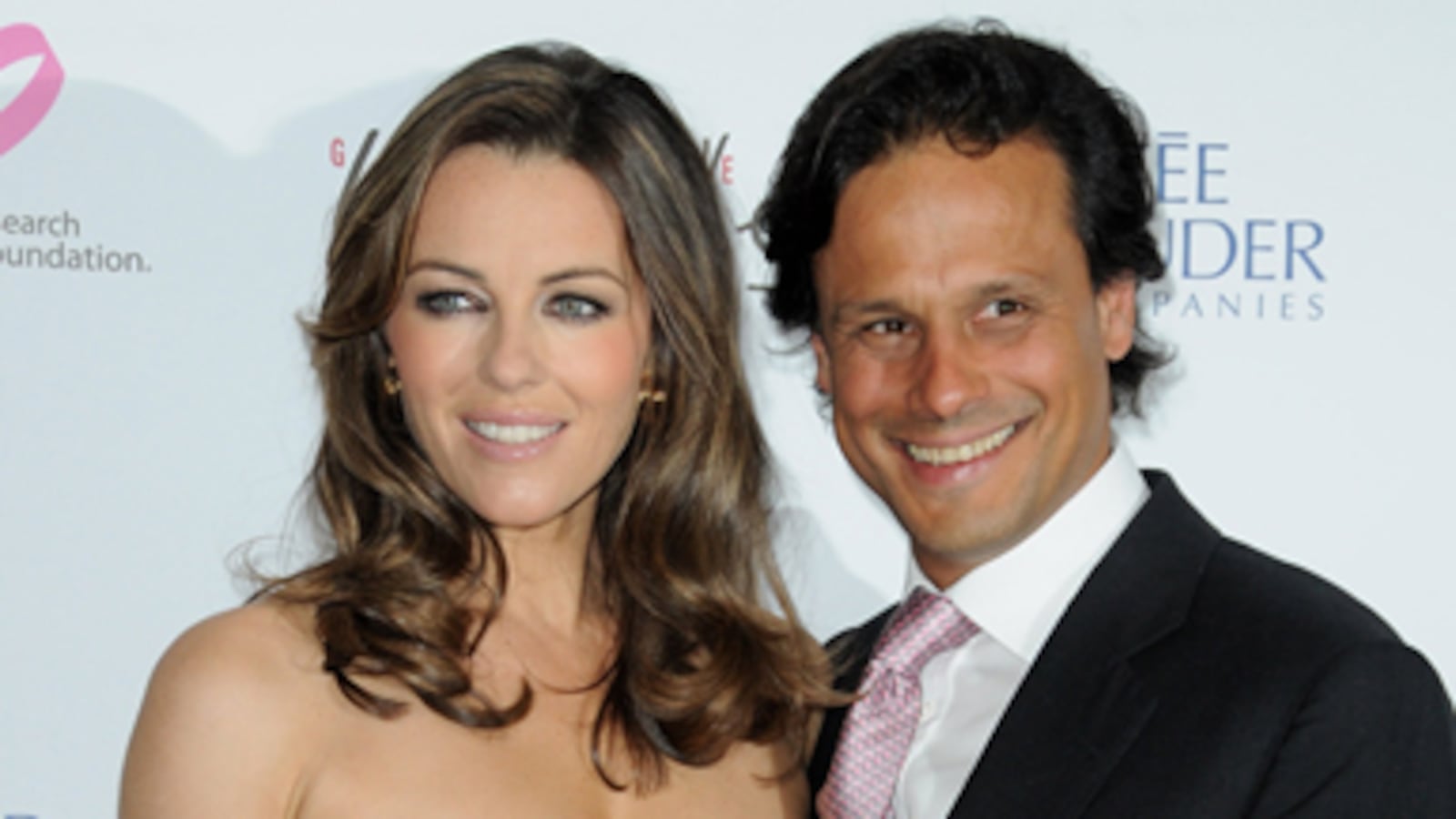 articles/2011/04/06/elizabeth-hurleys-divorce-why-we-adore-her-love-life/sykes-hurley_171663_lkzpmc