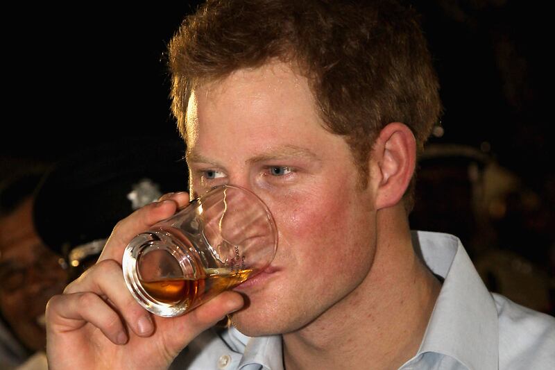 articles/2013/02/07/letting-prince-harry-leave-your-club-via-the-back-door-that-ll-be-1-200-please/prince-harry-belize-drinking-royalist-sykes_byuob0