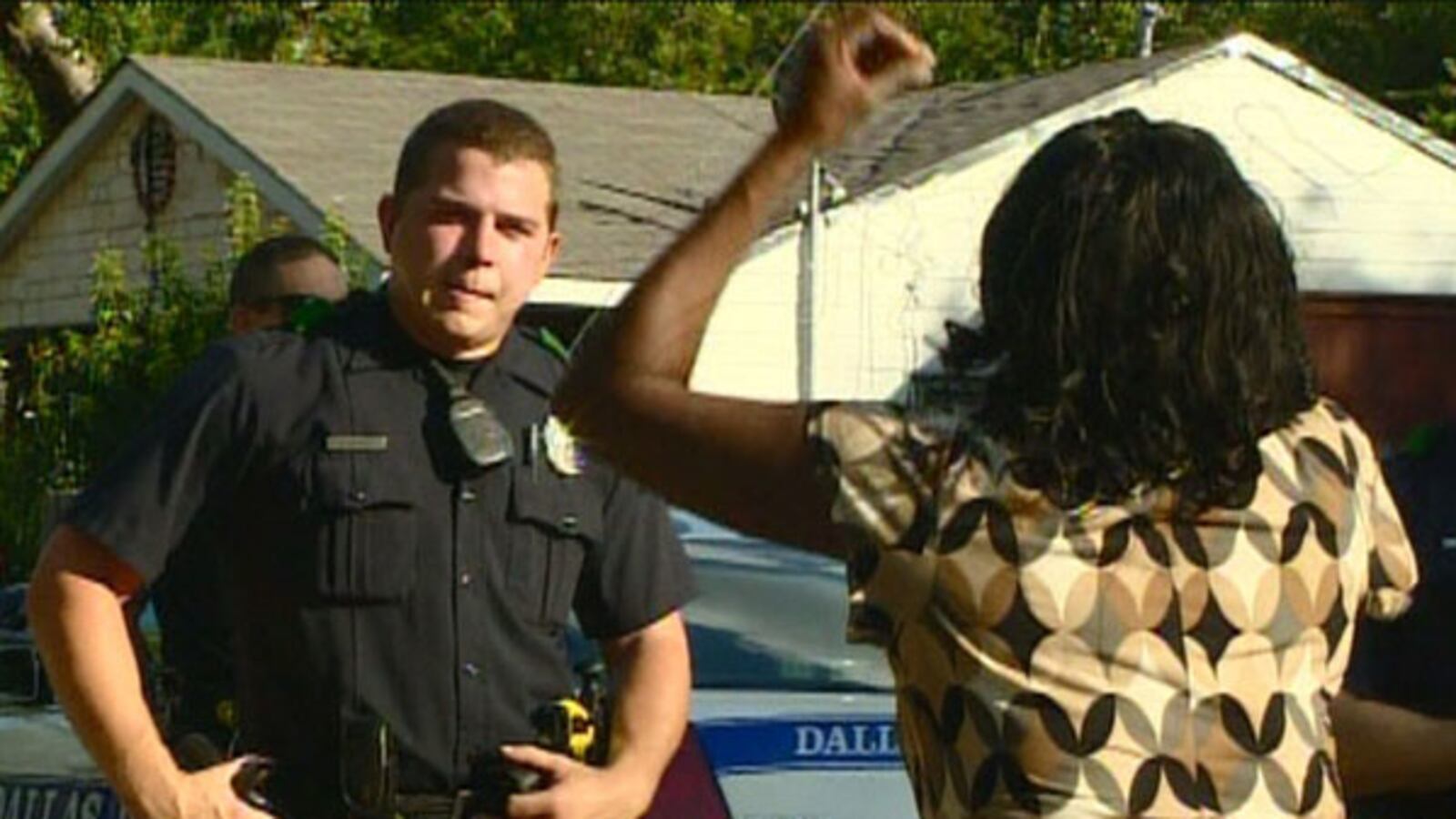 cheats/2012/07/24/dallas-police-officer-kills-suspect/south-east-dallas-shooting-cs_vv23nv