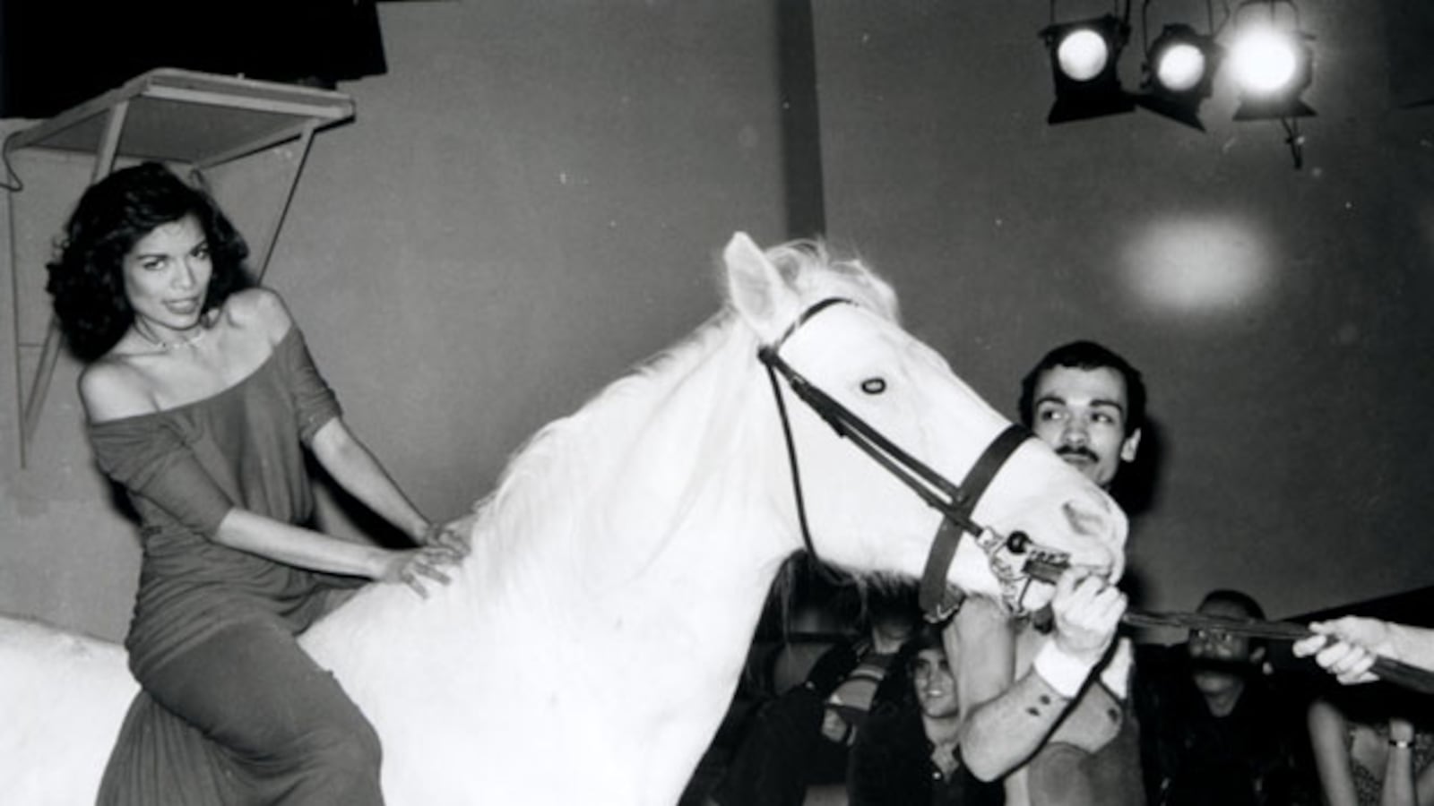 galleries/2009/12/10/inside-studio-54-s-wildest-nights/studio-54-bianca-jagger_ix2jsw