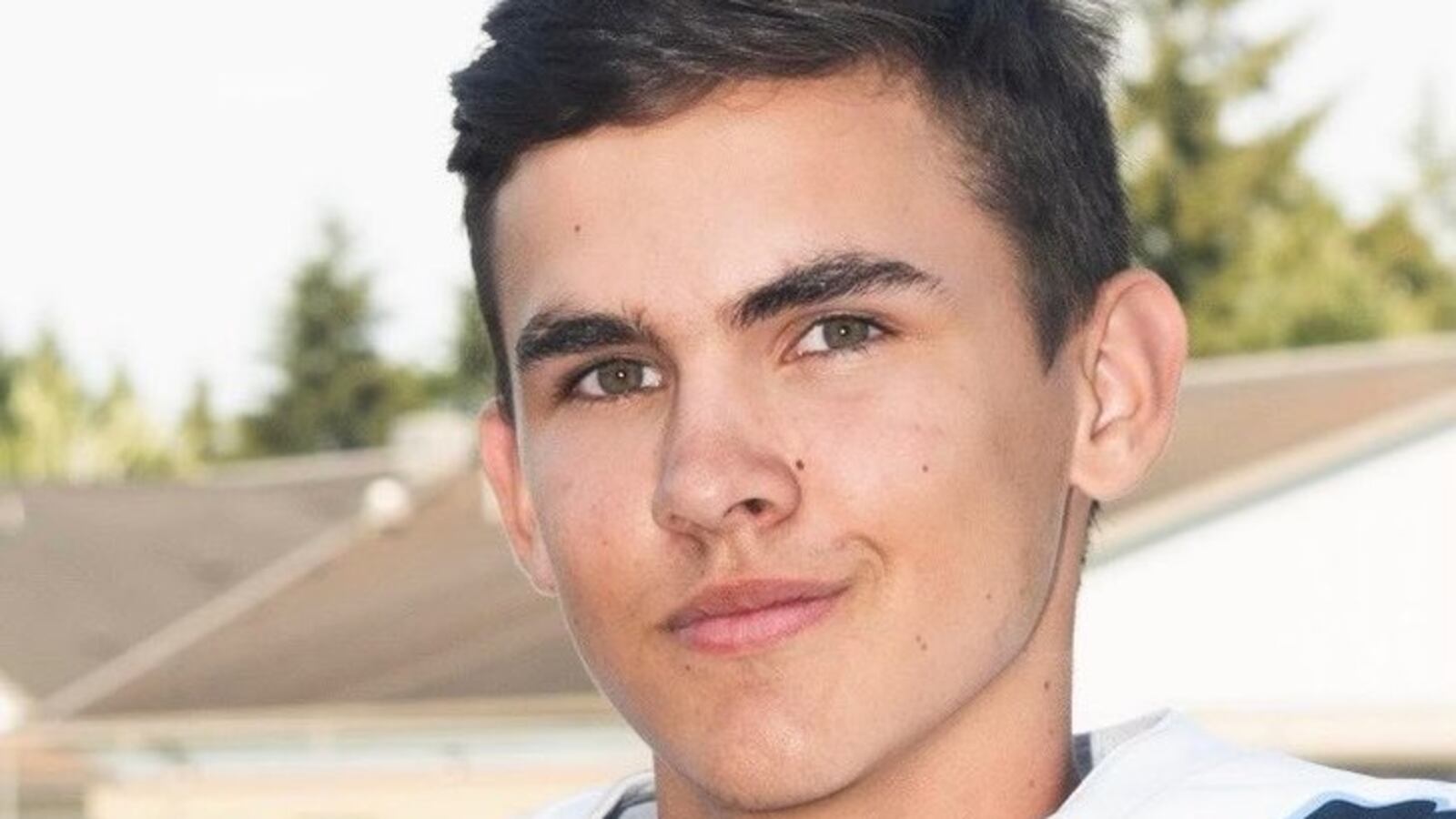 FbmFeb9VQAElcj9_o3ecin