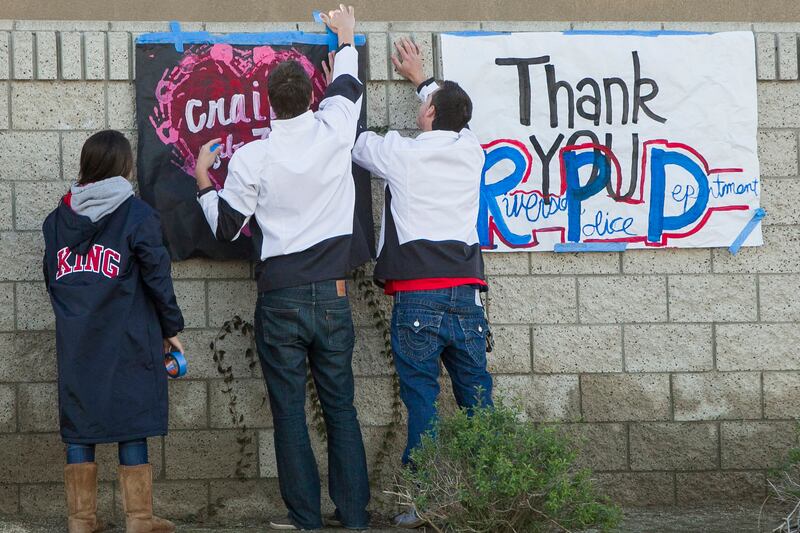 galleries/2013/02/13/officer-allegedly-killed-by-christopher-dorner-laid-to-rest-photos/130213-riverside-funeral-01_ififkf