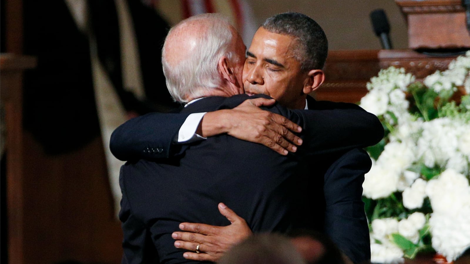 cheats/2015/06/06/beau-biden-buried-in-delaware/150606-biden-funeral-cheat_aycsxb