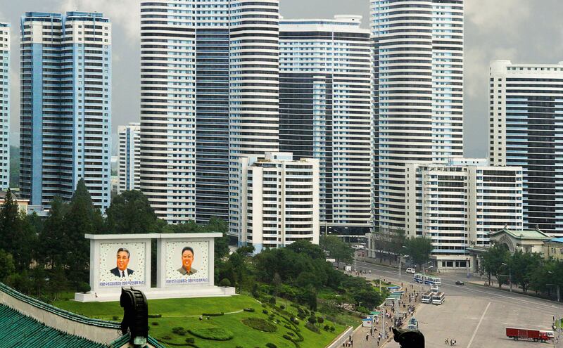 galleries/2014/09/13/inside-the-secret-world-of-north-korea/140911-north-korea-book-anonymous-country-4_sotknh