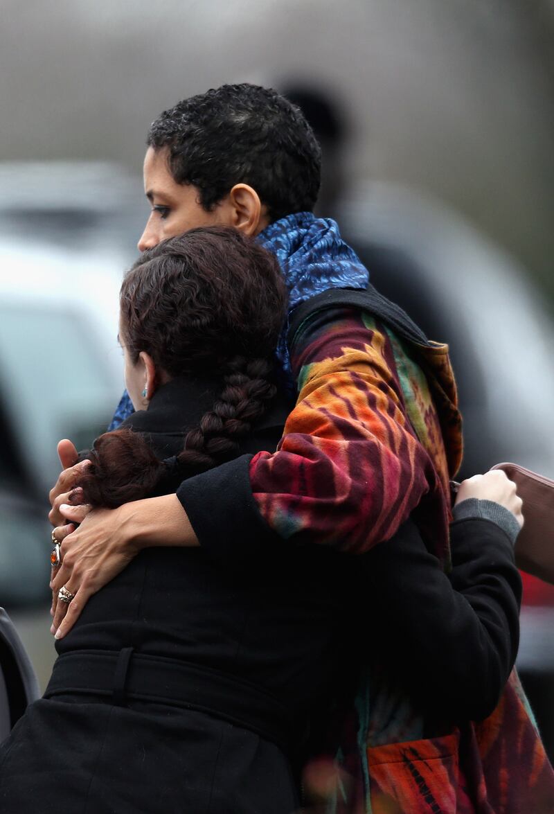 galleries/2012/12/17/newtown-funerals-the-faces-of-grief-photos/17shooting-funeral9_nmighu
