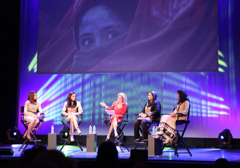 galleries/2010/03/13/women-in-the-world-conference-day-1/day-9_koltpm