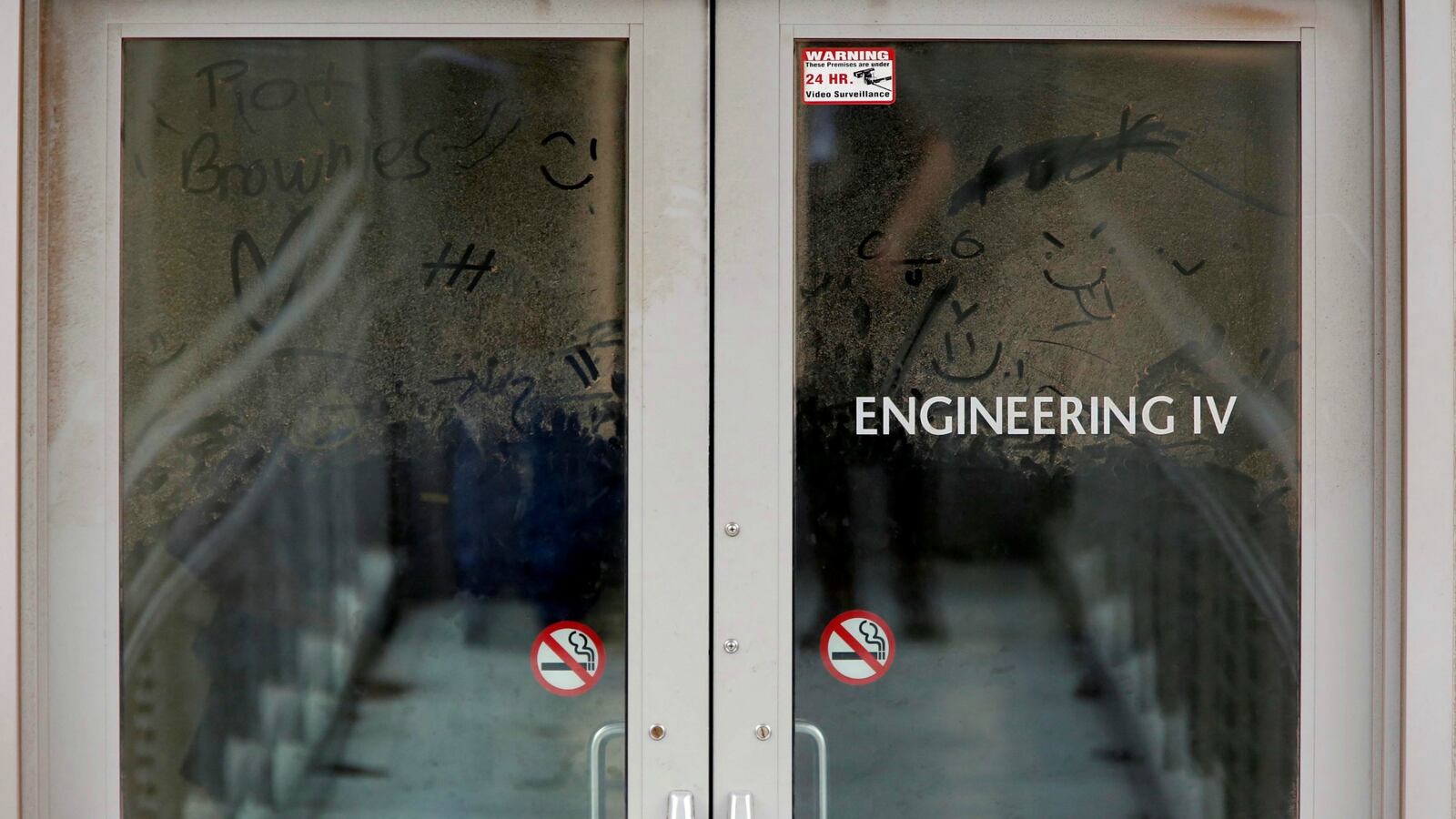 cheats/2016/06/01/ucla-murder-suicide-victim-identified/160602-william-klug-cheat_zgxi8n