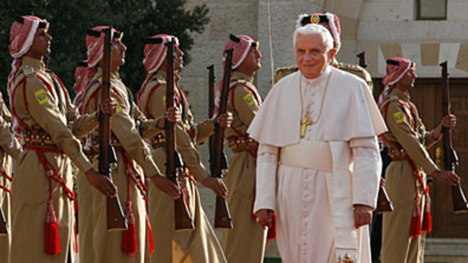 cheats/2009/05/09/the-popes-unity-tour/pope-unity-tour_xdjwii